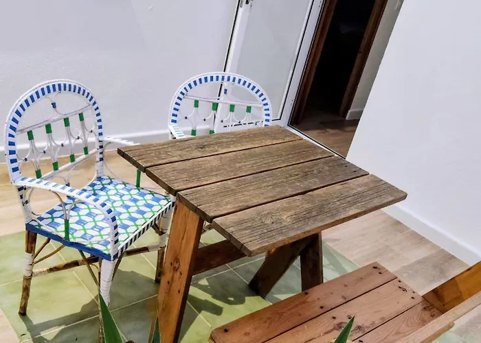 Lares 1 * Villanueva De La Serena